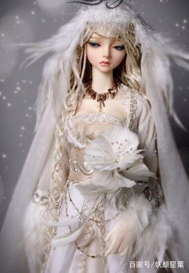 他悄悄溜进她的私信里 产品图片