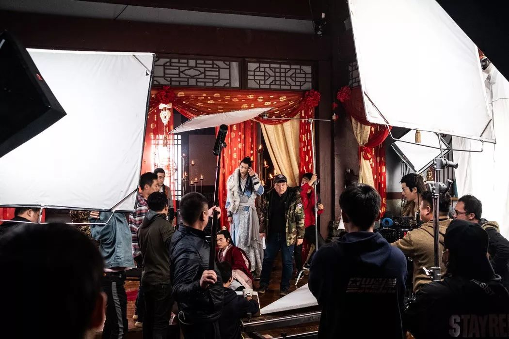 出招吧！看不剑！