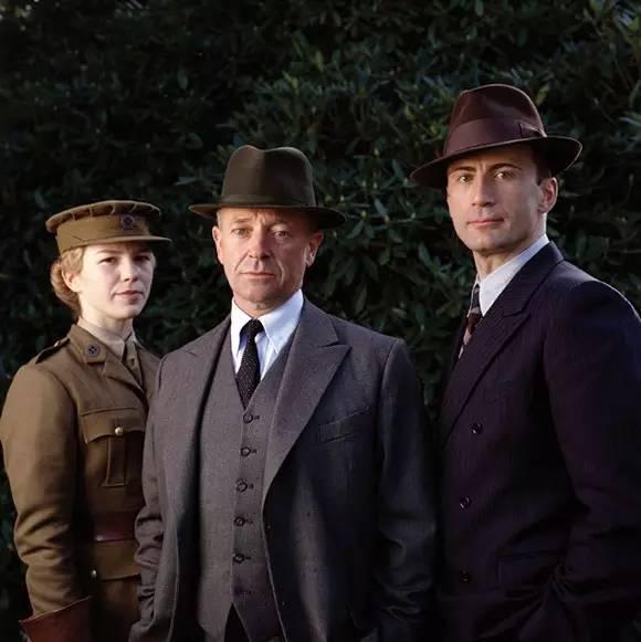 仙履奇缘3： 时间魔法 相关产品