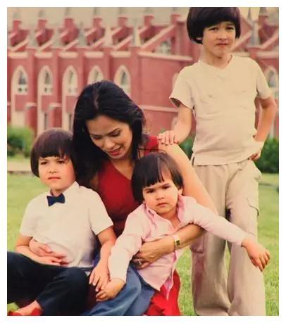 伊尼舍林的报丧女妖 相关产品