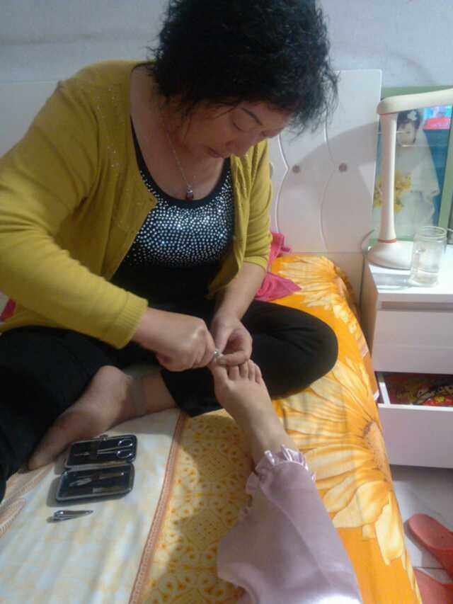 吴山居事件账之燃骨 产品图片