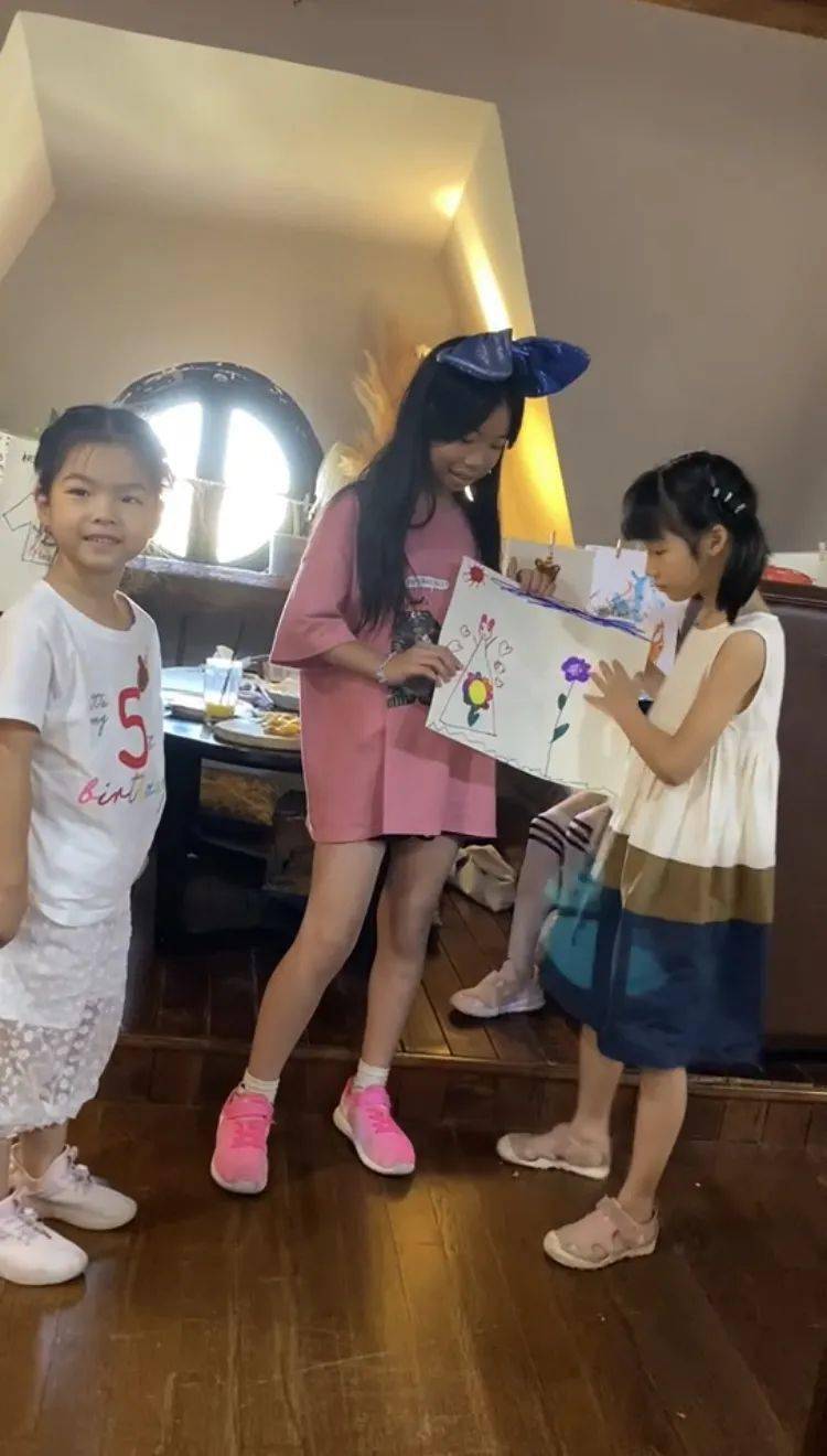 人间失格：太宰治和三个女人们 产品主图