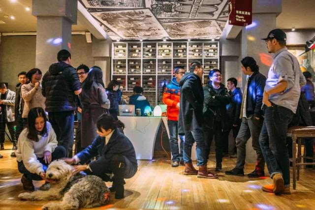 土路都有盐味道 相关产品