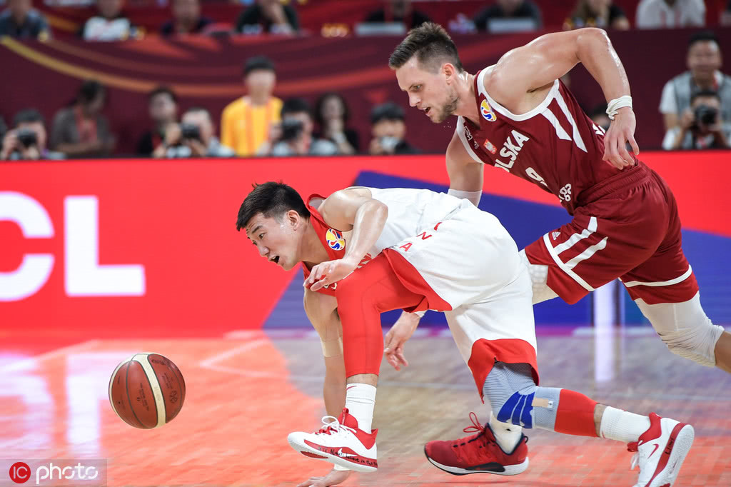 他朝那边走了 相关产品