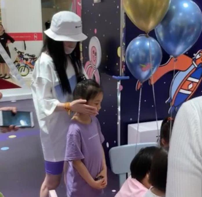 地球淹没之惊涛大历险（国语版）下 相关产品