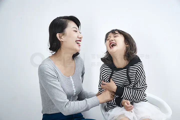 变形金刚：超能勇士崛起 国语版 产品主图