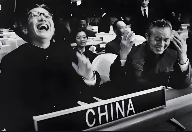 嘻哈青春 产品图片