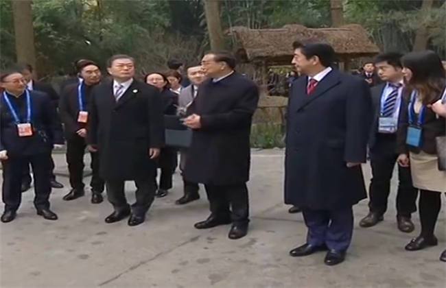 吃土的十二个月 产品图片