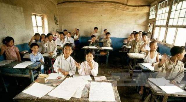 吴山居事件账之燃骨 产品图片